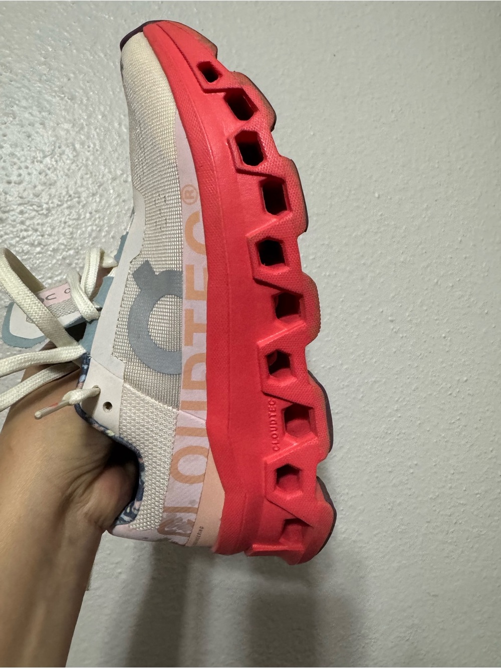 FP Movement XOnCloudMonster sneakers Oyster/Lotus - Picture 9 of 16